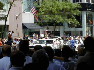 parade.jpg (60428 bytes)